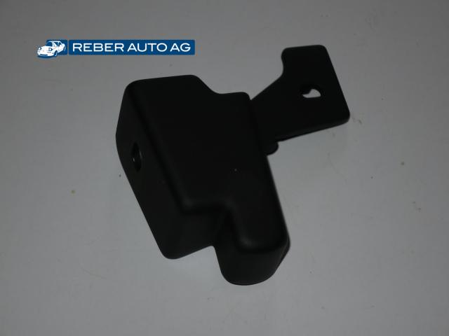 Abschluss B-Säule links 90-97