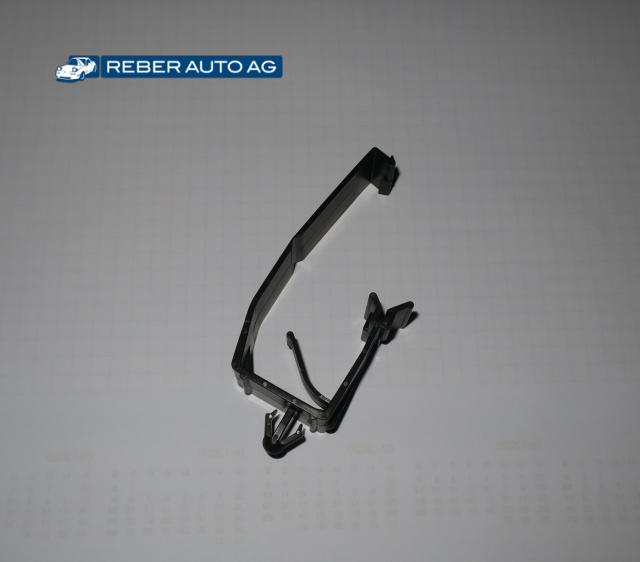 Clip Kabelbaum 90-05