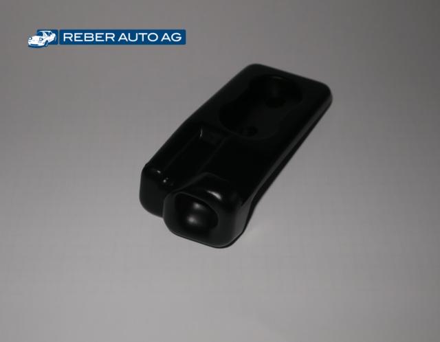 Gegenstück Verdecklasche rechts 90-05