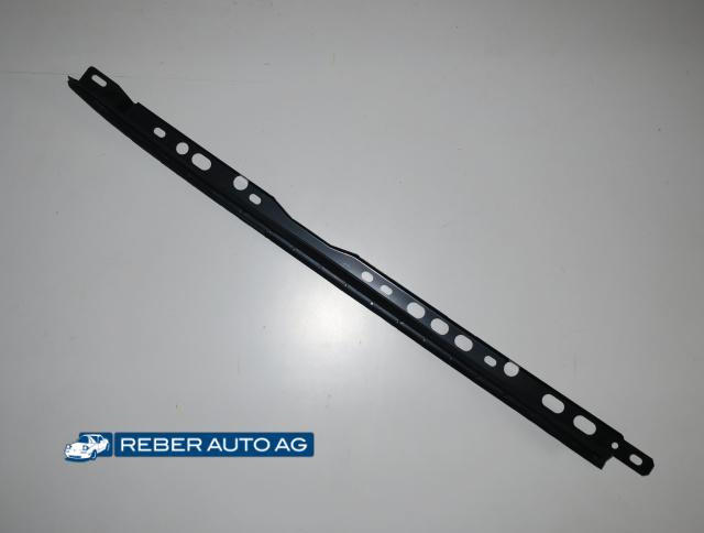 Dichtungsleiste Stossfänger vorne rechts NA01502A0B Original Mazda MX-5 NA 1990-1997
