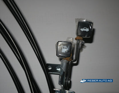 Kofferraum- und Tankdeckel-Öffner N00756850A Detail Seilzug Mazda MX-5 NA 1990-1997
