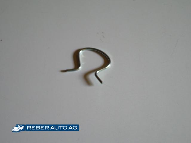 Sicherungsclip B00158585 Fensterkurbel Mazda MX-5 NA 1990-1991
