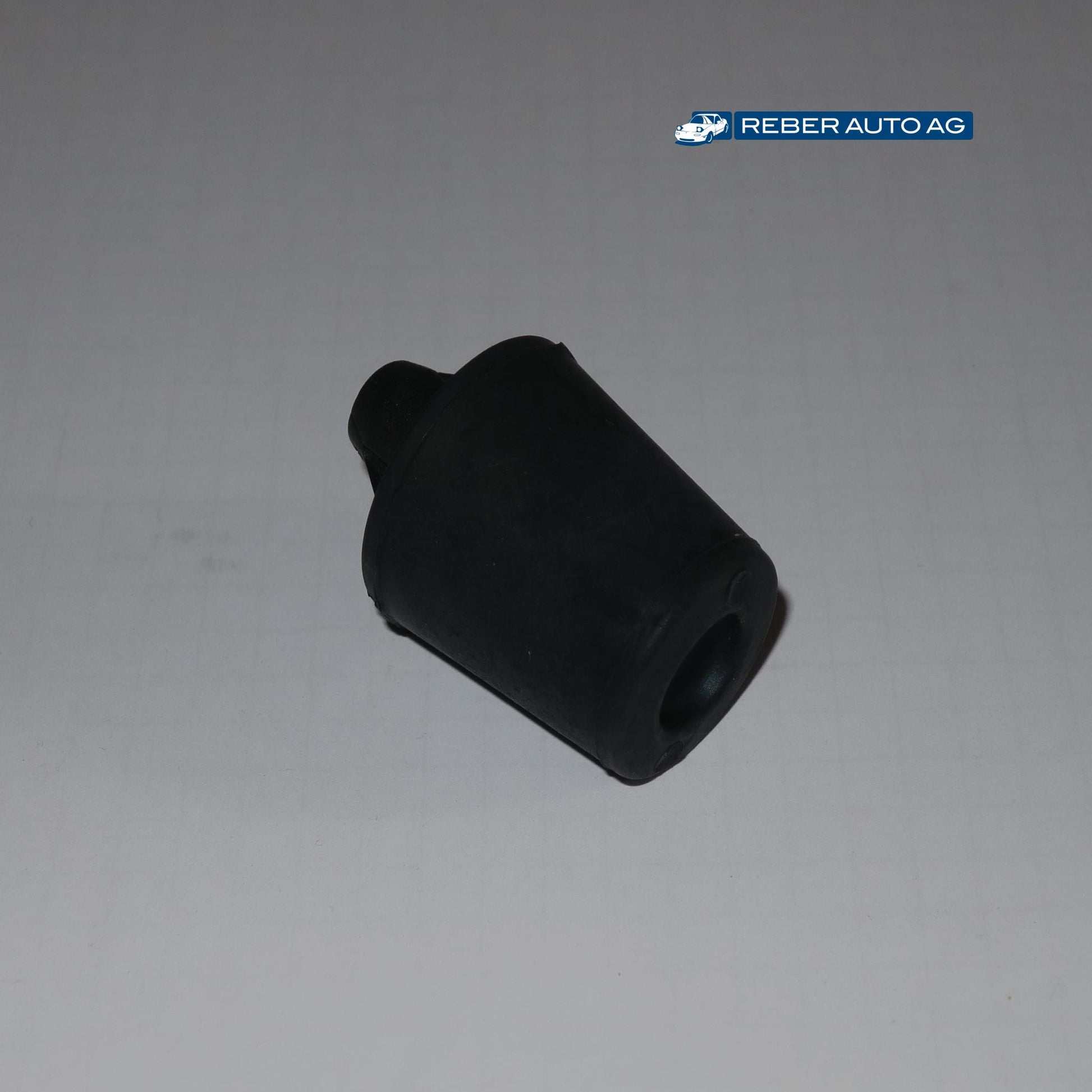 Gummidämpfer Motorhaube vorne Mazda MX-5 NA Ersatzteil Detail
