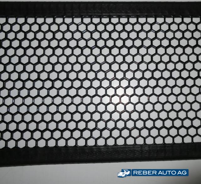 Grille HighFlow schwarz 90-97