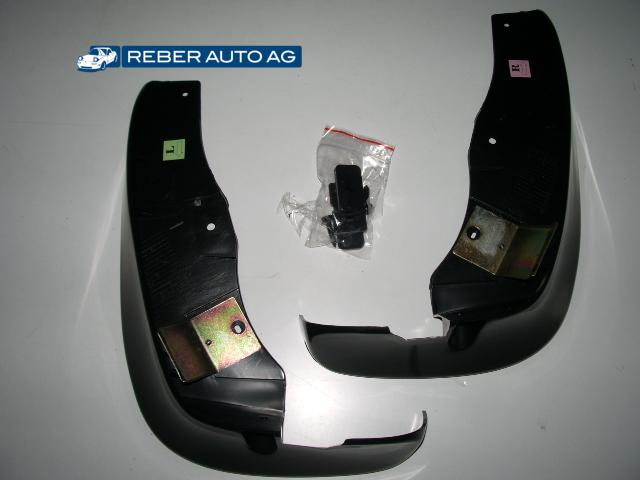 Schmutzfängersatz vorne 90-97