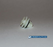 Plastikclip Türverkleidung 98-05