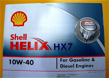 Mazda MX-5 Motorenöl. Shell Helix 10W-40 ist ein teilsynthetisches mehrbereichsöl mit reinigungs additiven